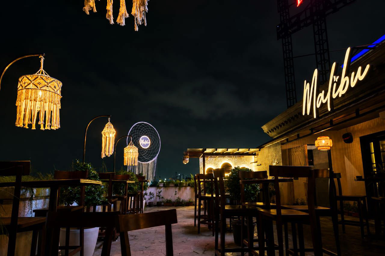 Malibu Rooftop at SCARLET
